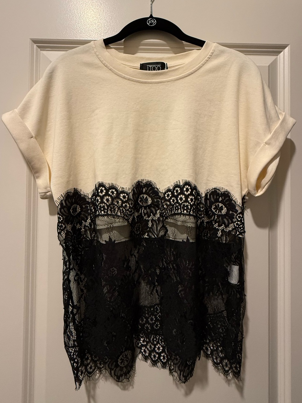 Cream Short Sleeve Tee with Black Lace Hem